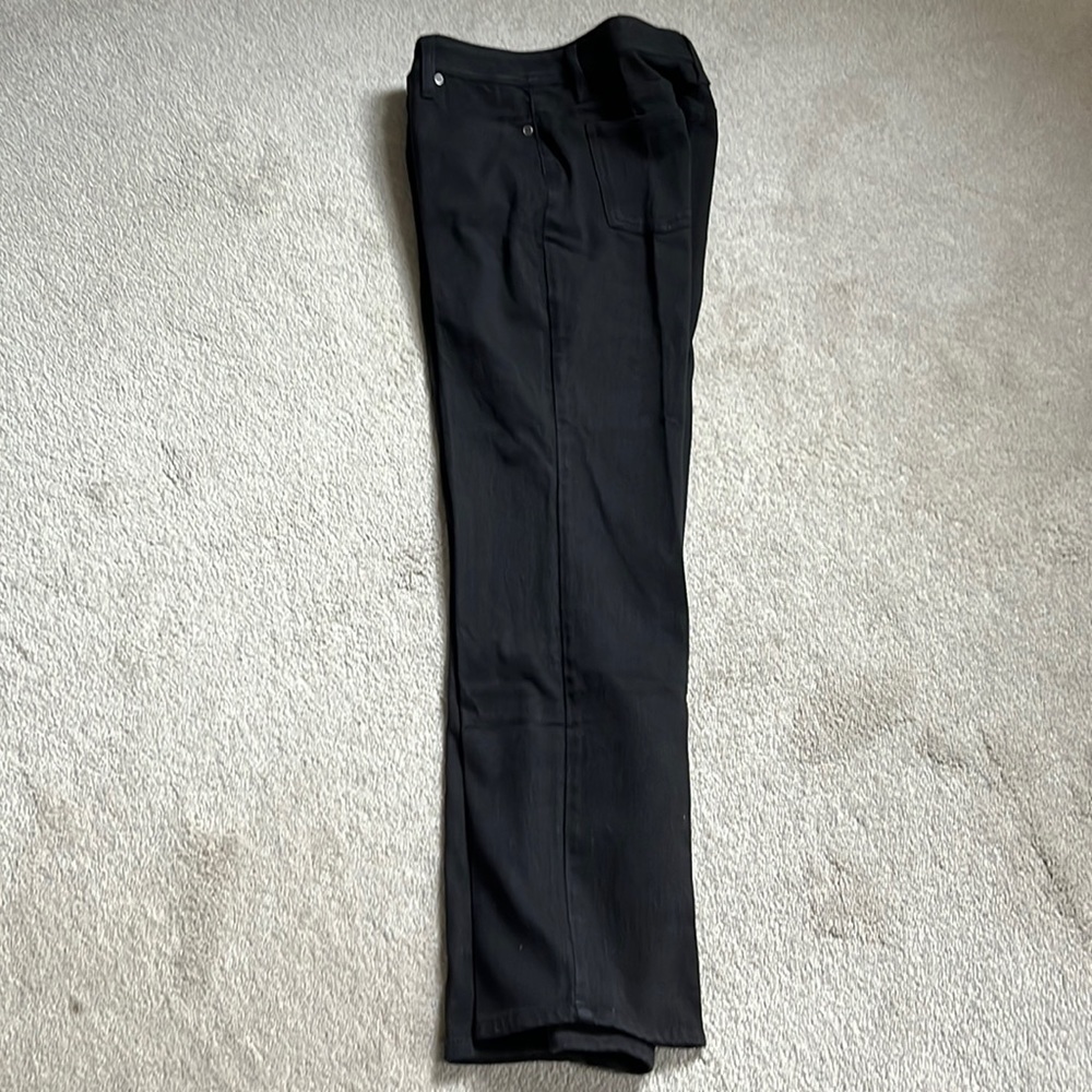 Coldwater Creek stretch denim classic fit straight leg black jeans P6